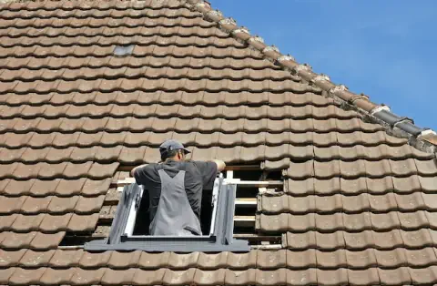 Pose de velux - Cabanac-et-Villagrains
